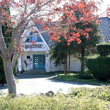 Pension Landhaus Teichgraf Волгаст Екстериор снимка