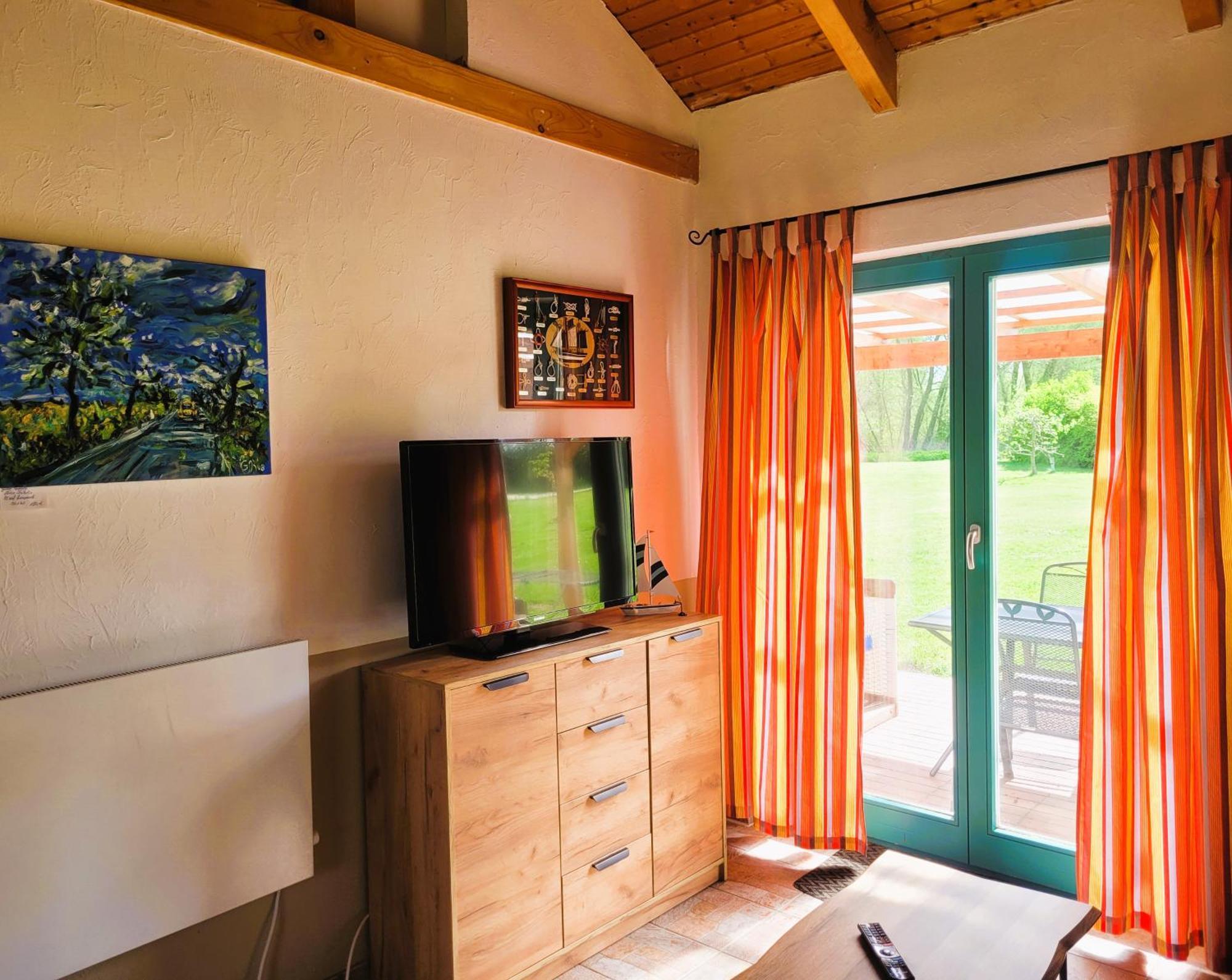 Pension Landhaus Teichgraf Волгаст Екстериор снимка