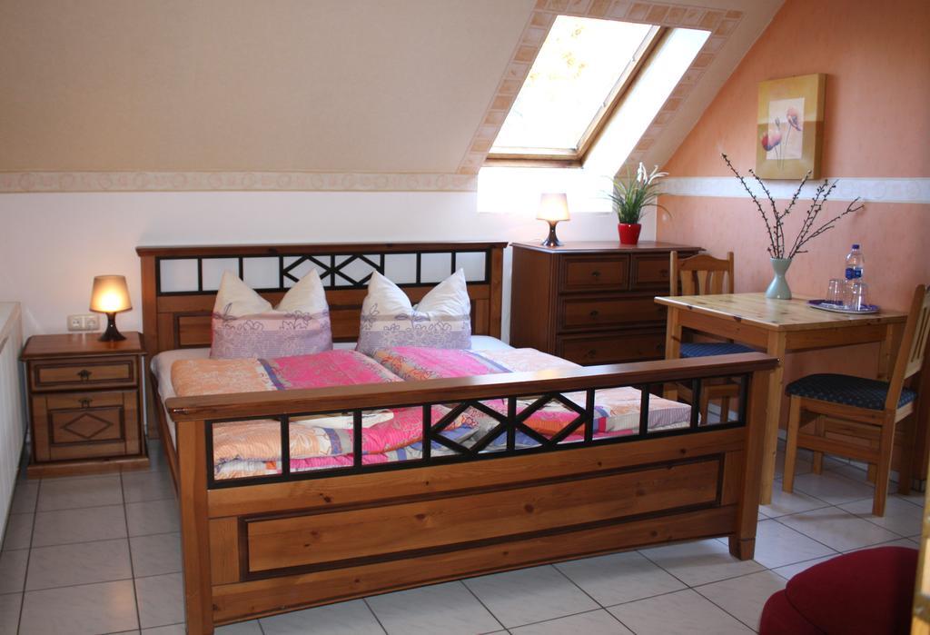 Pension Landhaus Teichgraf Волгаст Екстериор снимка