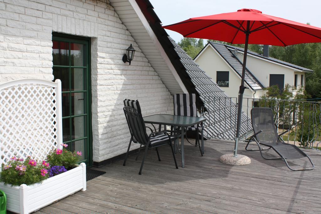 Pension Landhaus Teichgraf Волгаст Екстериор снимка